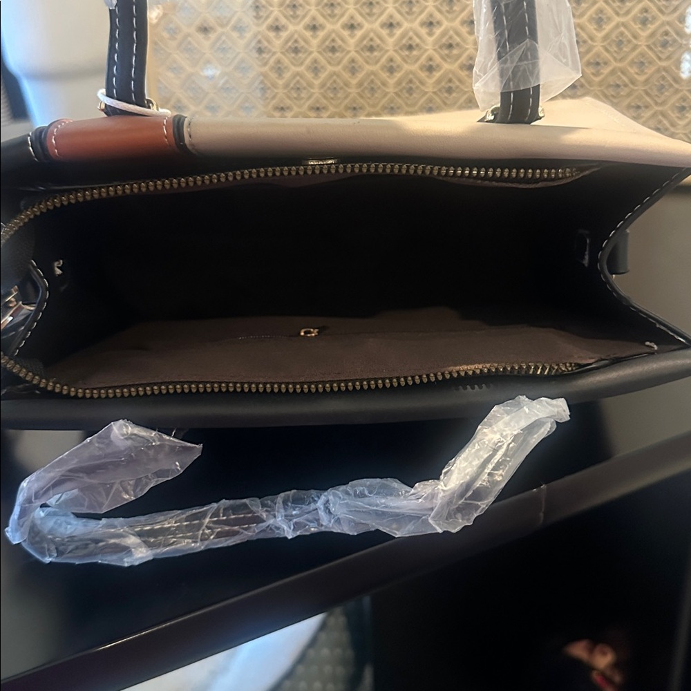 Vesasan Gaohn bag - Picture 7 of 8